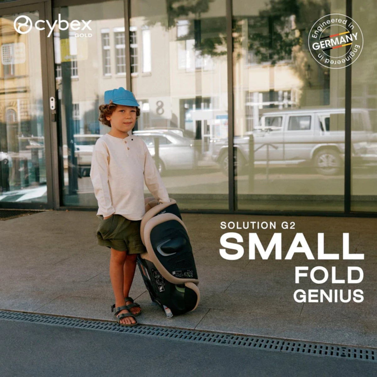 Cybex Solution G2 Folding Travel High-Back Booster - Moon Black