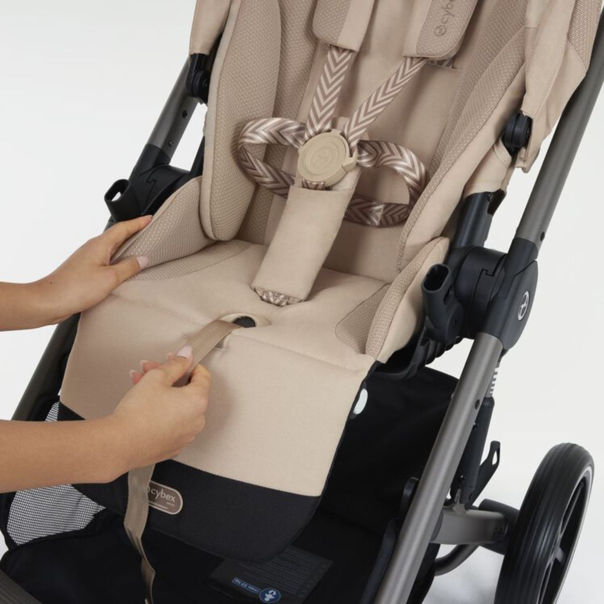 Carrinho De Bebê Cybex Balios S Lux Almond Beige (Taupe Frame)