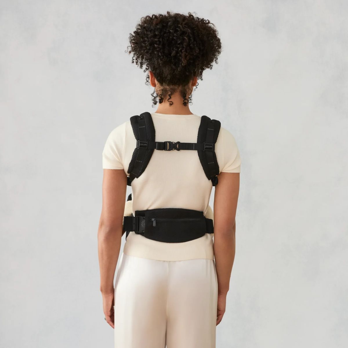 Ergobaby Omni Deluxe Newborn Baby Carrier 0-48M - Onyx Black