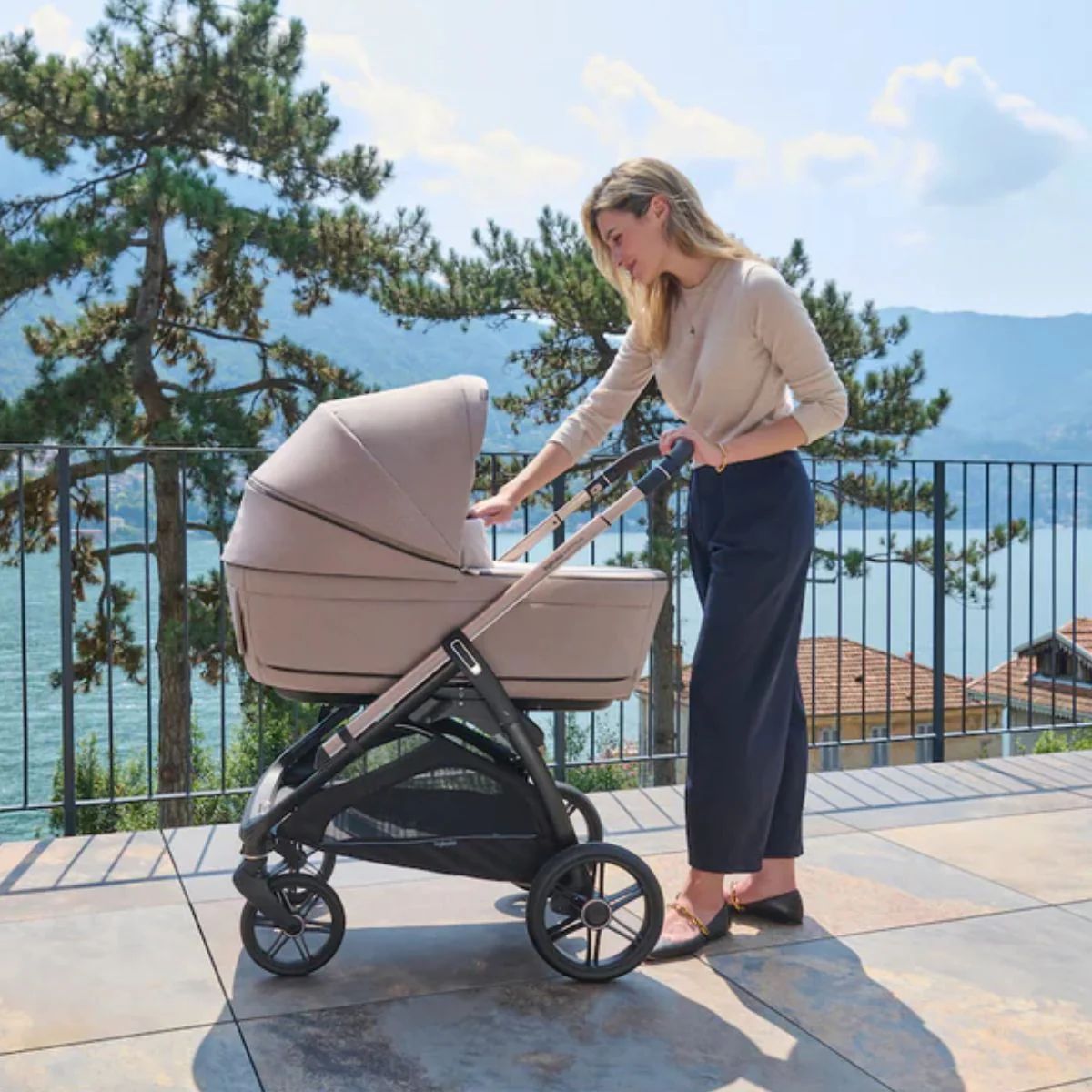 Inglesina Aptica Stroller & Bassinet + Stand - Velvet Grey