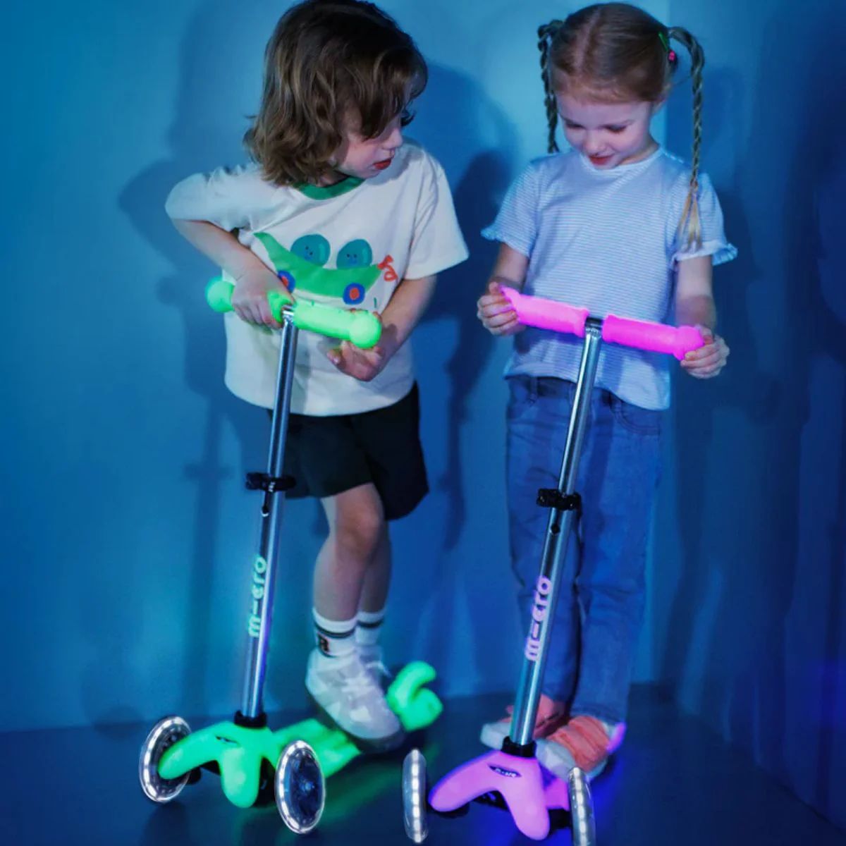 Patinete Infantil Micro Mini Glitter LED Fairy Pink