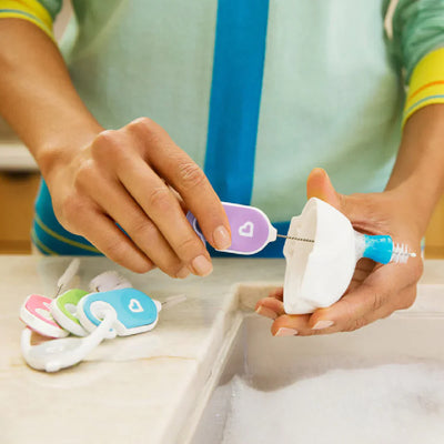 Munchkin Bottle & Cup Cleaning Brush Set - Luna Baby Store Miami