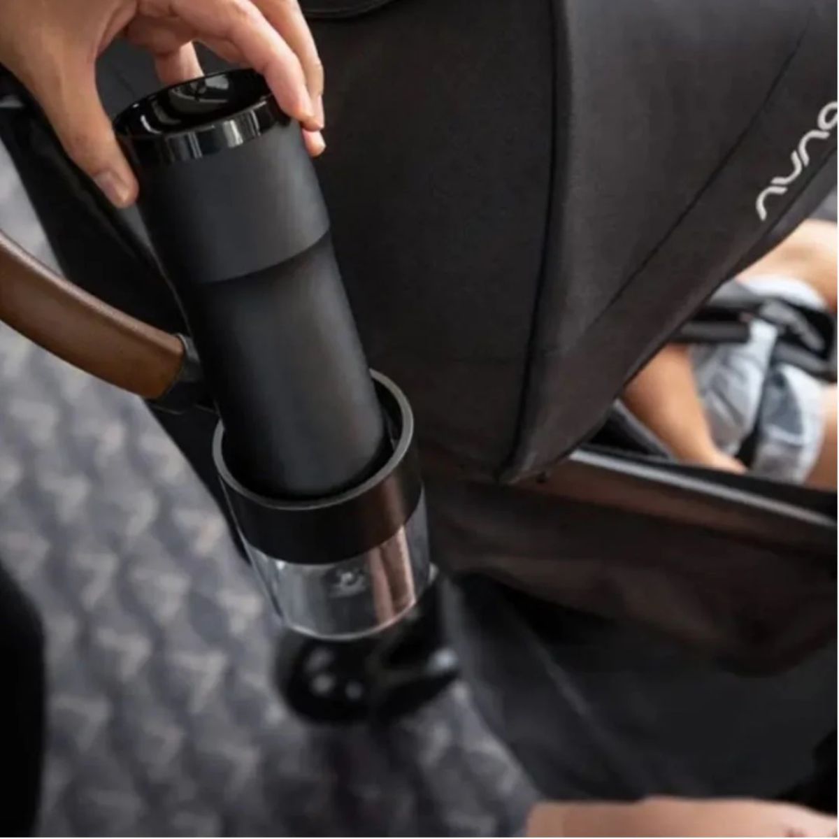Carrinho de Bebê Travel Sistem Nuna Triv Next + Pipa Urbn Caviar