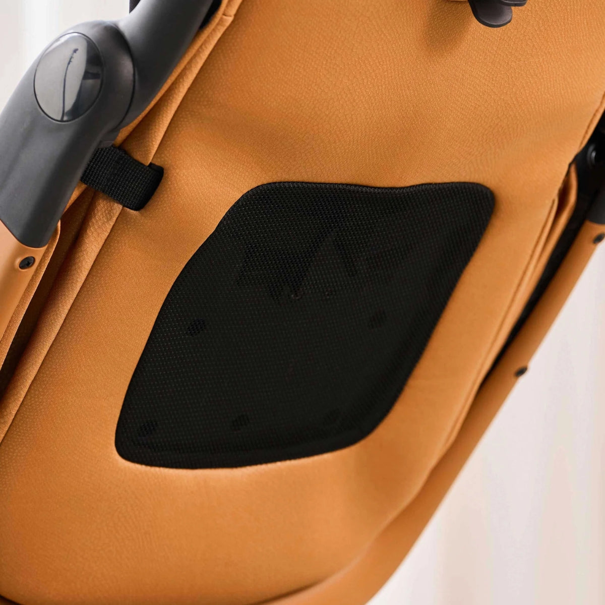 Carrinho de Bebê Mima® Miro - Preto