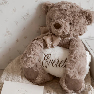 Urso de pelúcia elegante para dormir, Huggie, com cobertor