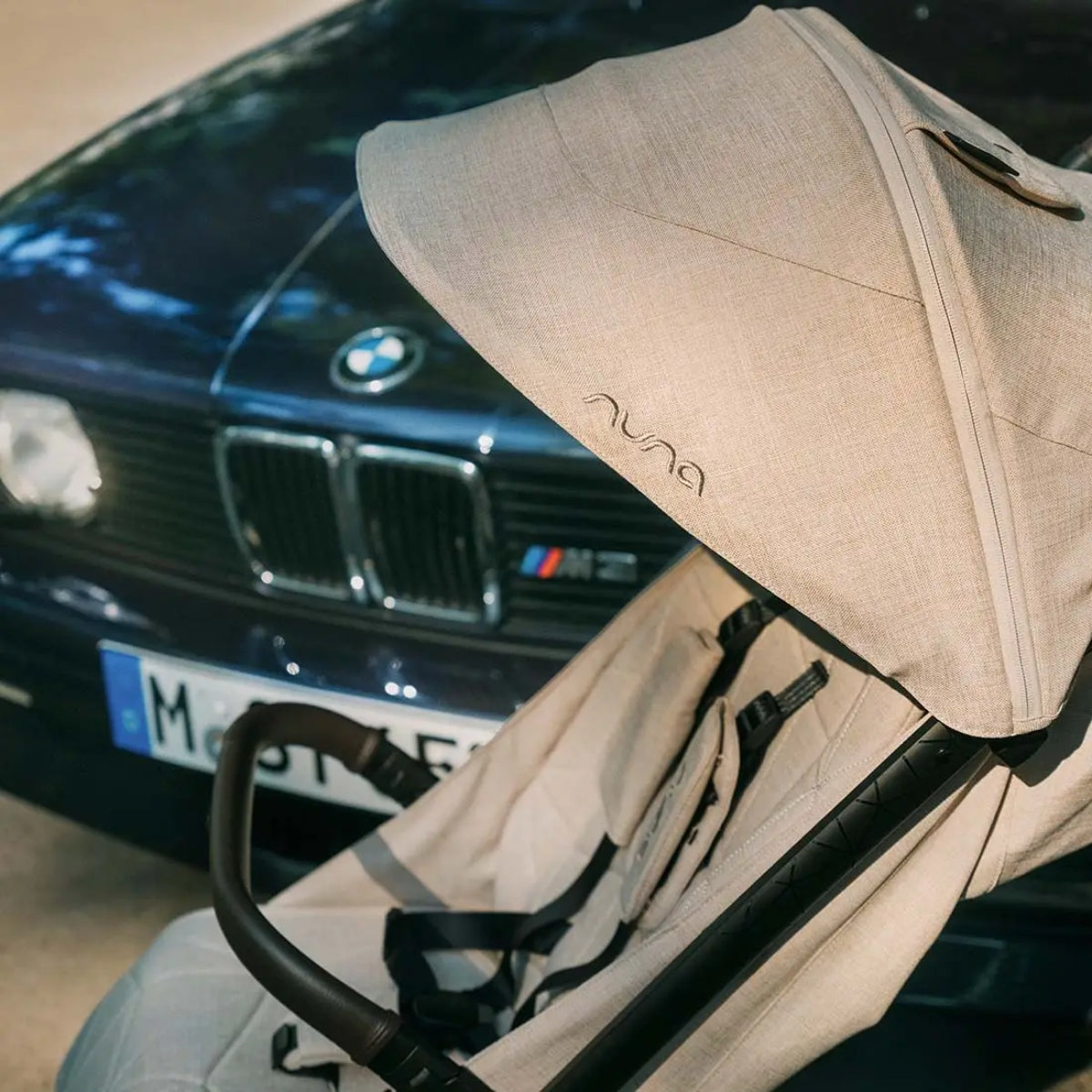 Carrinho de Bebê Nuna Trvl Lx Bmw Mica