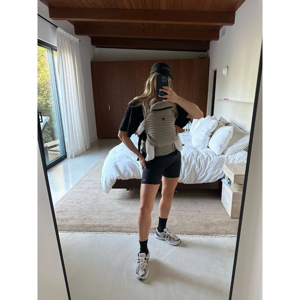 Bumpsuit The Armadillo Baby Carrier - Oyster