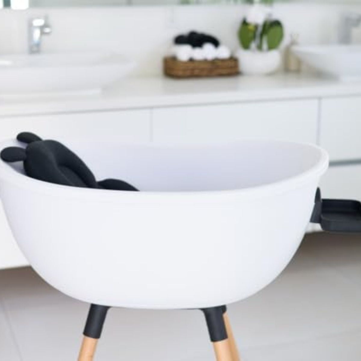 Babu Bath Babu Pillow - Midnight Black on Luna Baby Store Miami