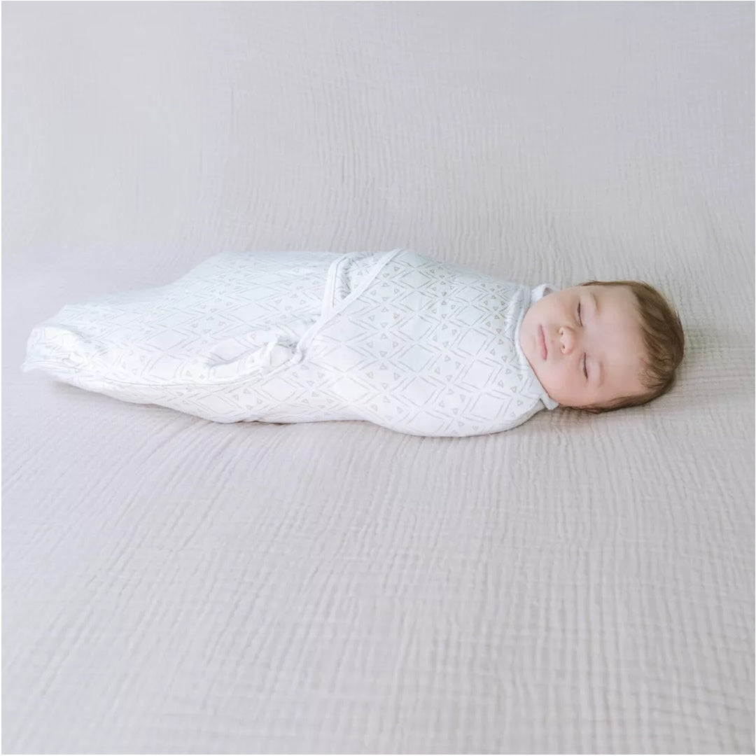 Pacote com 3 Swaddles Aden + Anais Essentials Wrap – Estampa Toile