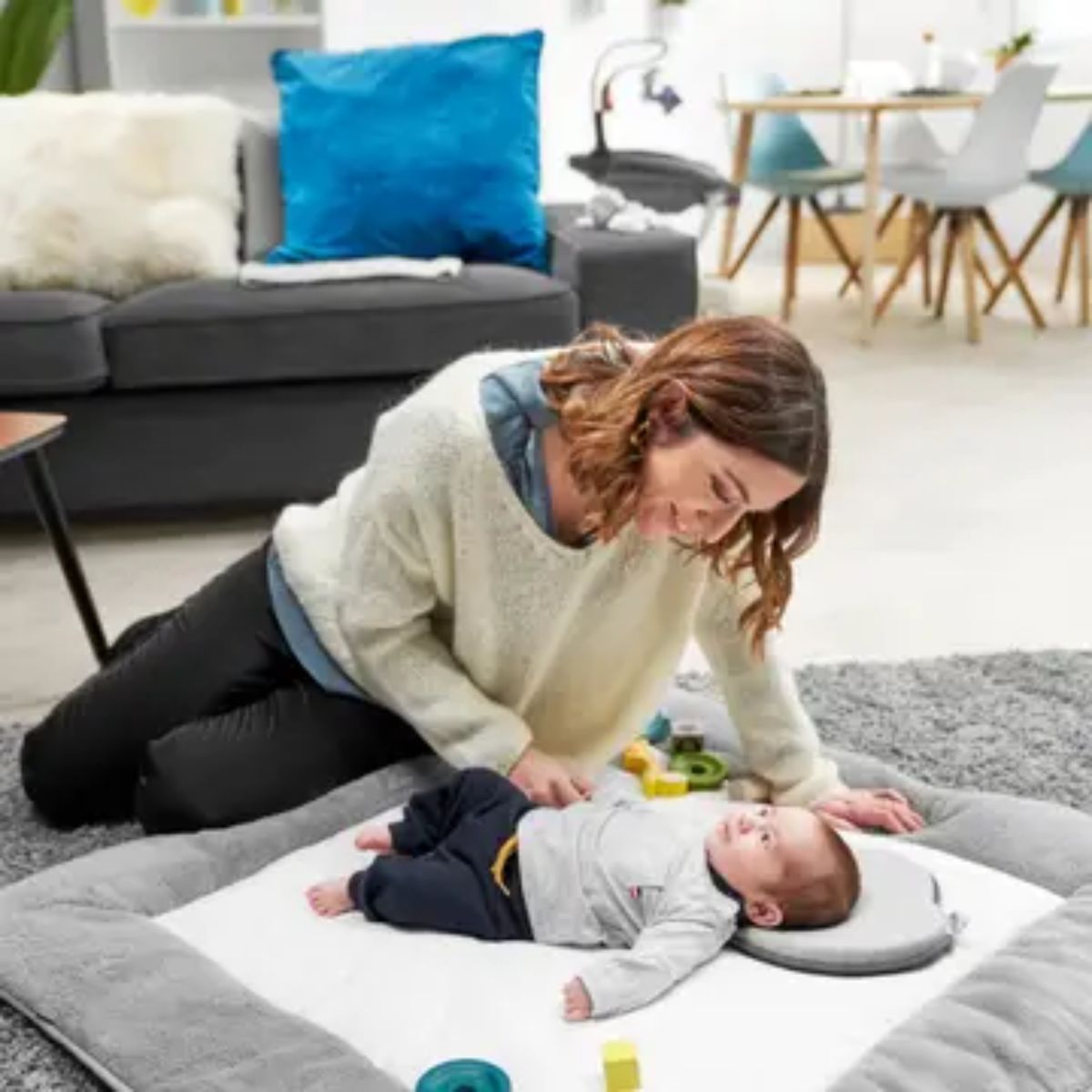 Babymoov Lovenest Original Anatomical Head Cushion - Pinkie on Luna Baby Store Miami
