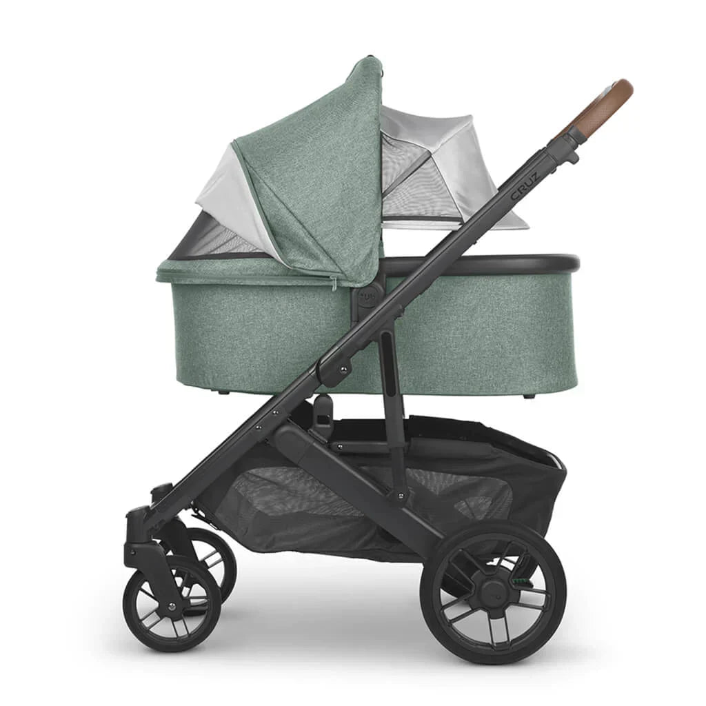 Uppababy Bassinet for Vista V2/Cruz V2/Minu V2/Ridge - Gwen on Luna Baby Store Miami