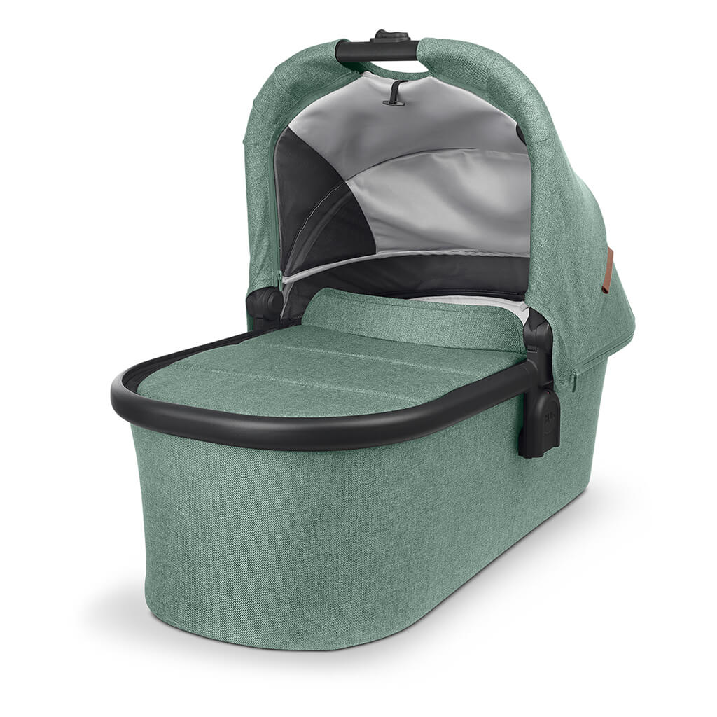 Uppababy Bassinet for Vista V2/Cruz V2/Minu V2/Ridge - Gwen on Luna Baby Store Miami