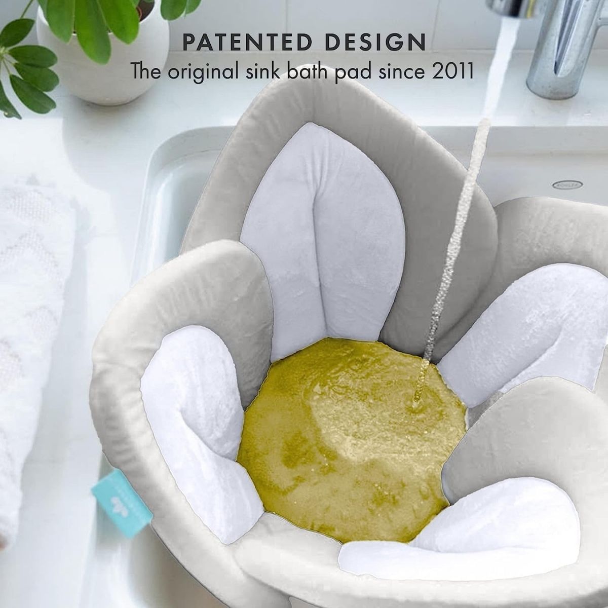 Almofada Para Banho Blooming Bath Gray/Light Yellow on Luna Baby Store Miami
