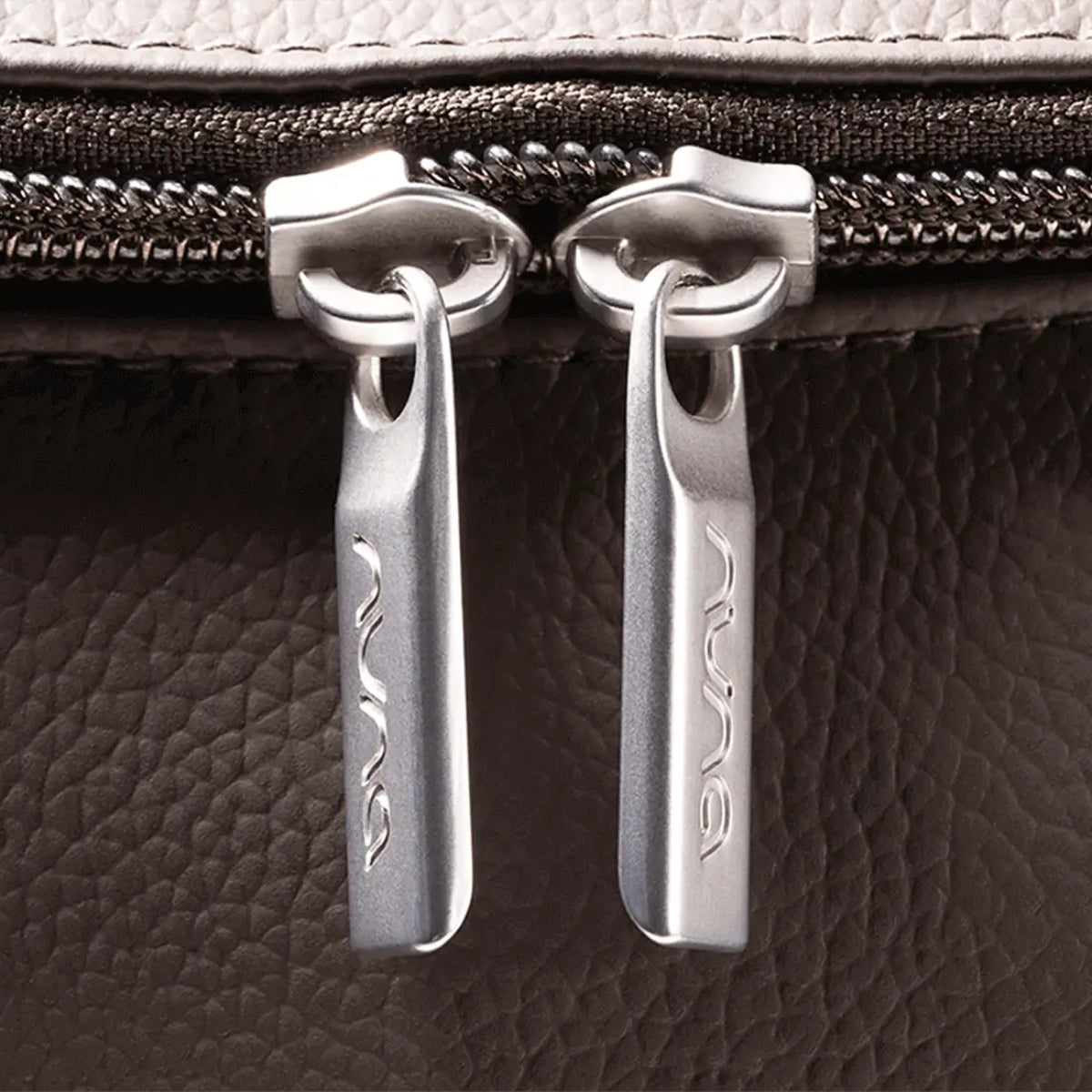 Nuna Essential Bag BMW Collection Espresso