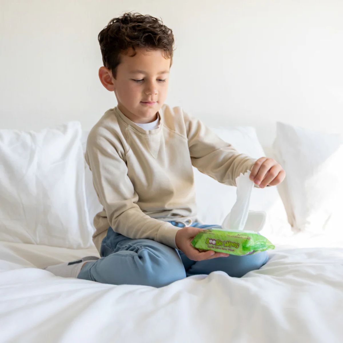 Lenços Umedecidos Com Soro Fisiológico para Nariz do Bebê Boogie Wipes Sem Perfume Com 2 Pacotes de 45 Unidades on Luna Baby Store Miami