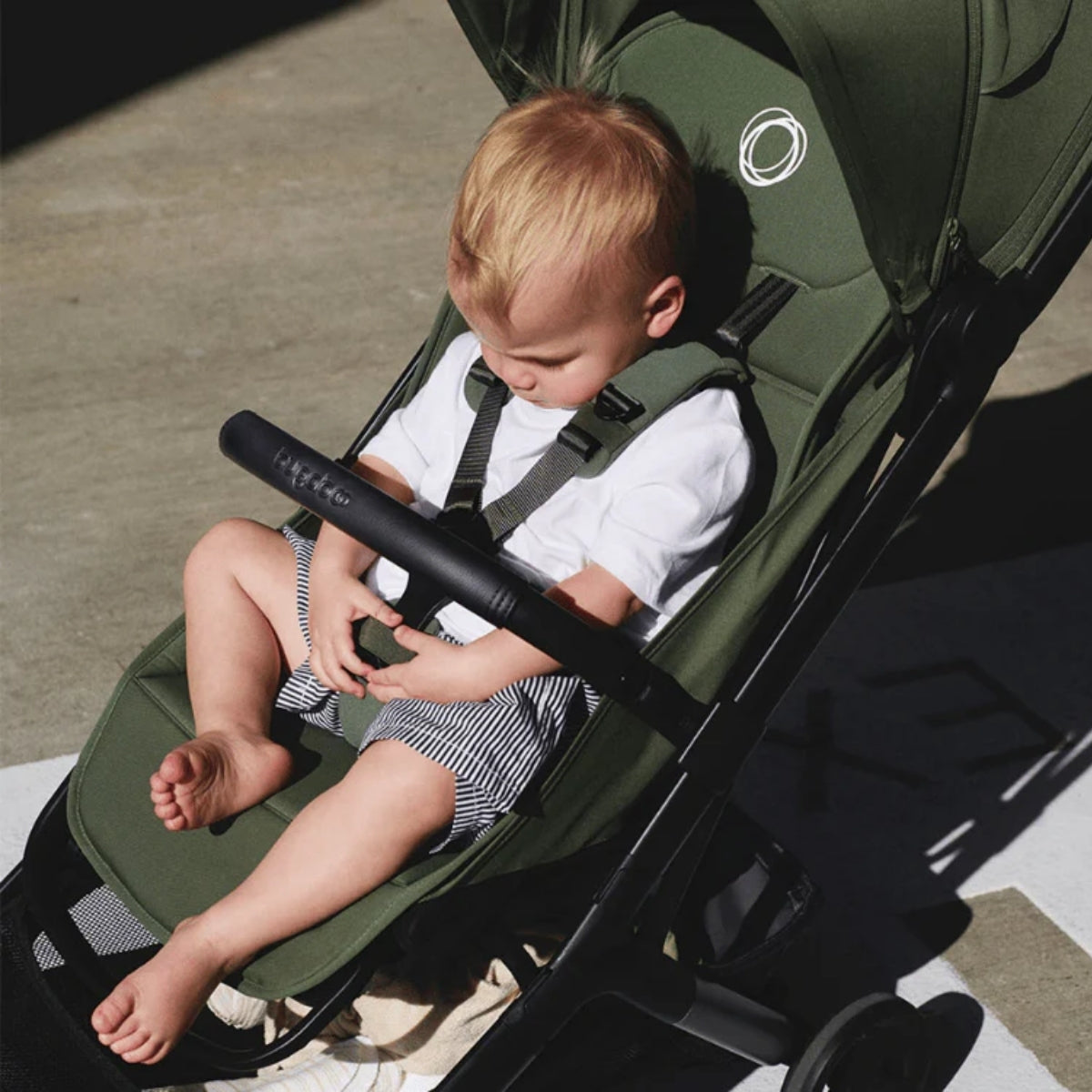 Carrinho de viagem Bugaboo Butterfly 2 - Black/Desert Taupe | Luna