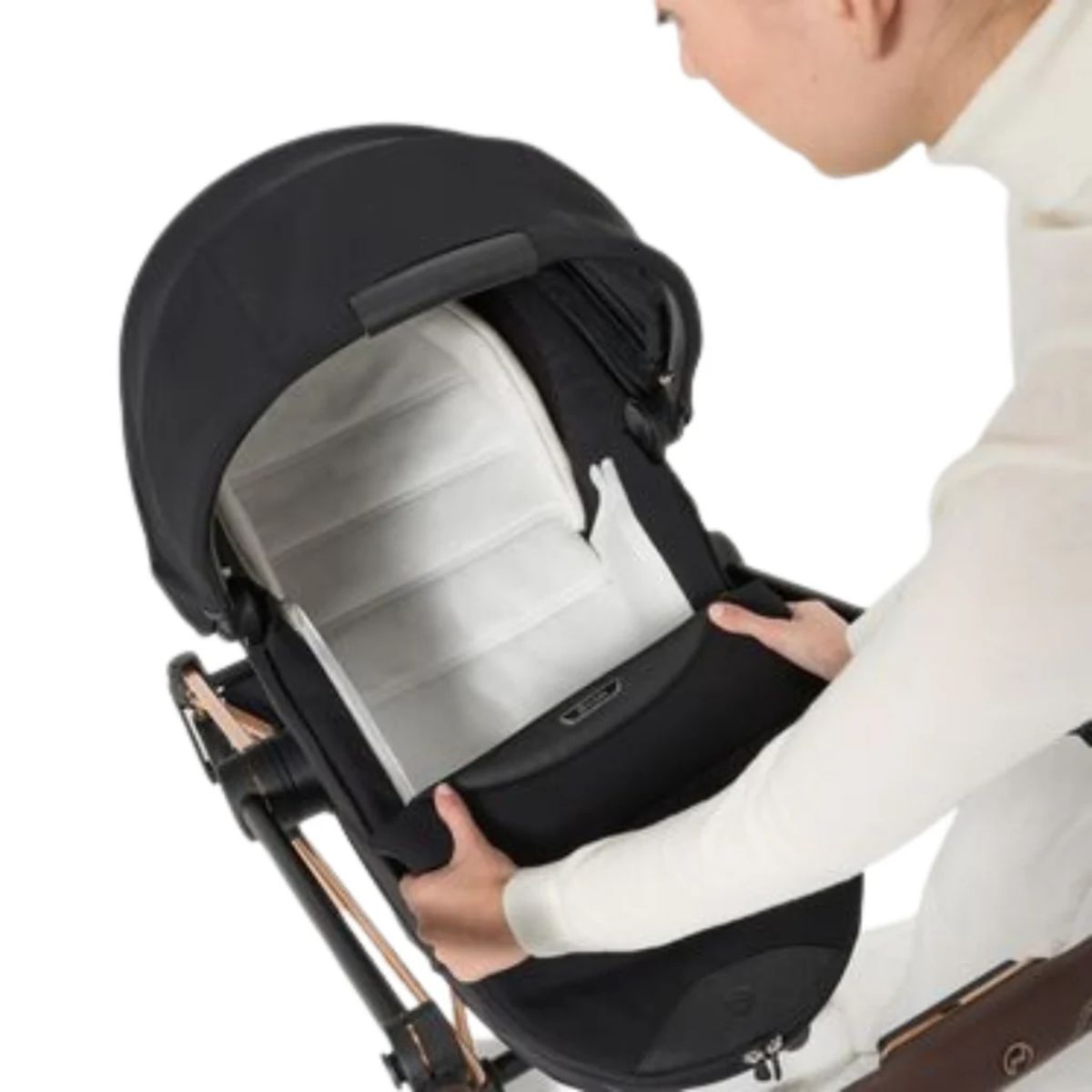 Moisés Infantil Cybex Mios/Coya Fold Lux Style Collection Sepia Black

 on Luna Baby Store Miami