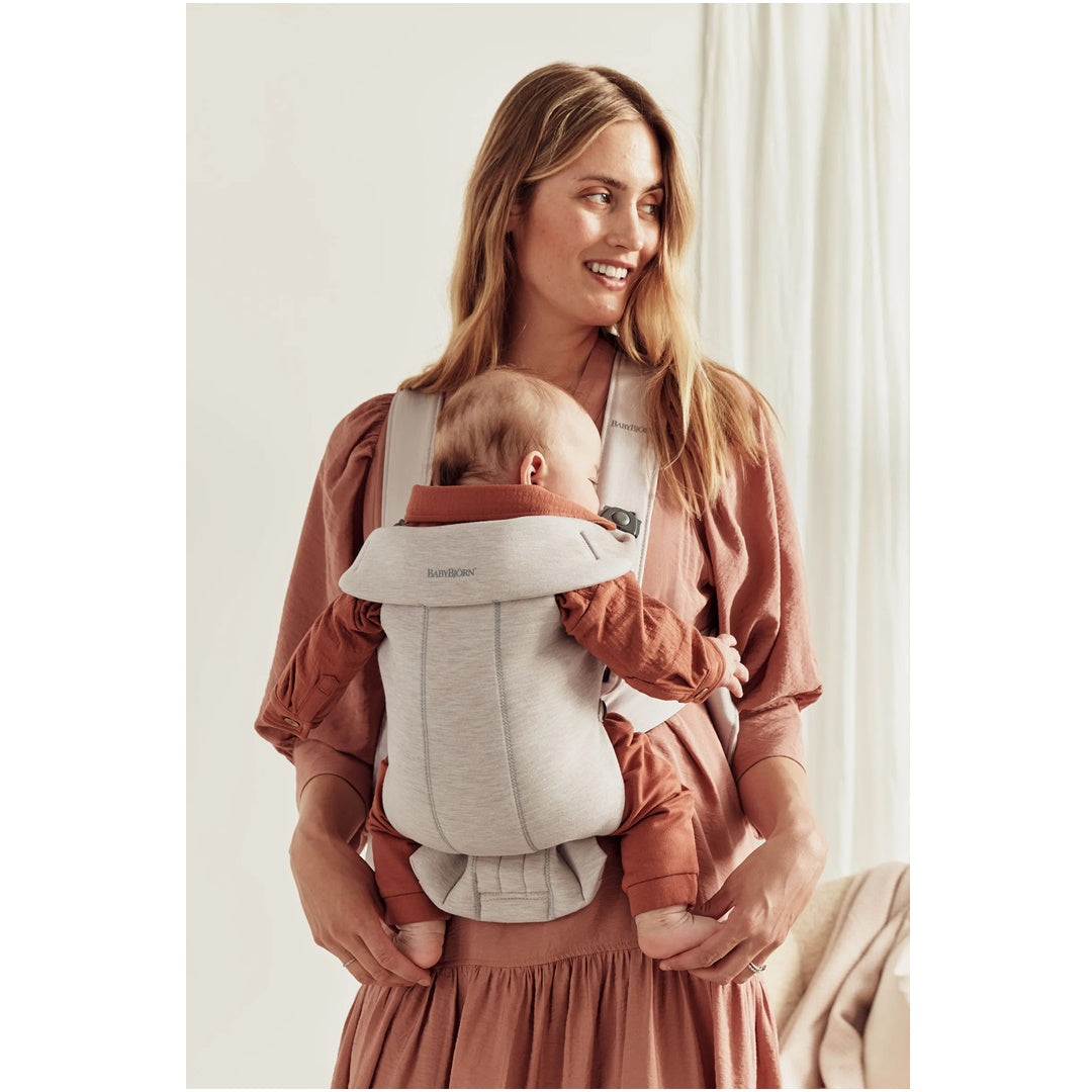 BabyBjörn Baby Carrier Mini 3D Jersey - Light Beige
