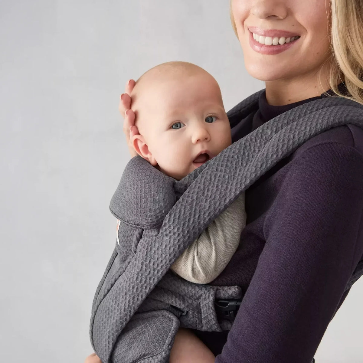 Ergobaby Omni Deluxe Mesh Baby Carrier - Graphite Grey