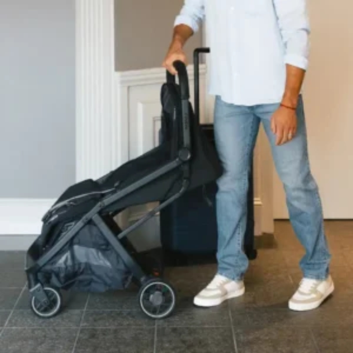 Carrinho De Bebê Uppababy Minu V3 Carbon Frame Greyson on Luna Baby Store Miami