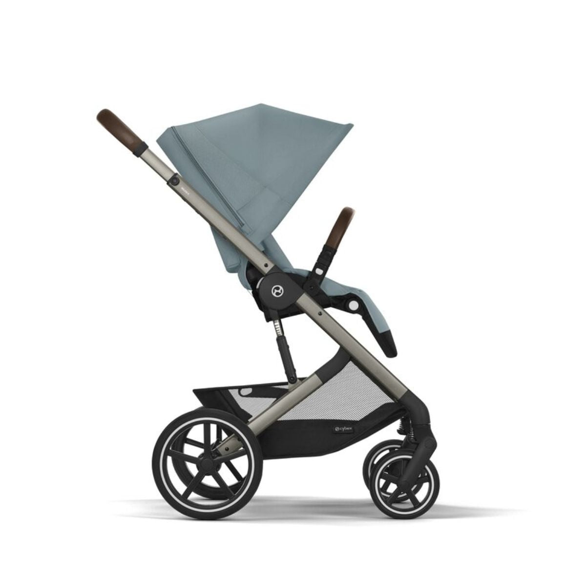 Carrinho De Bebê Cybex Balios S Lux Stormy Blue (Taupe Frame)

 on Luna Baby Store Miami