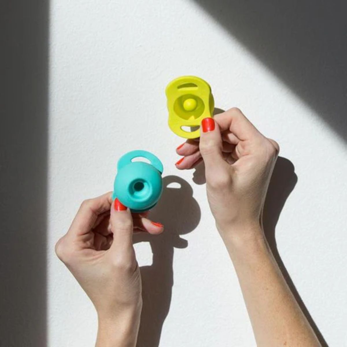 Doddle & Co. The Pop Pacifier - Pick Up Lime