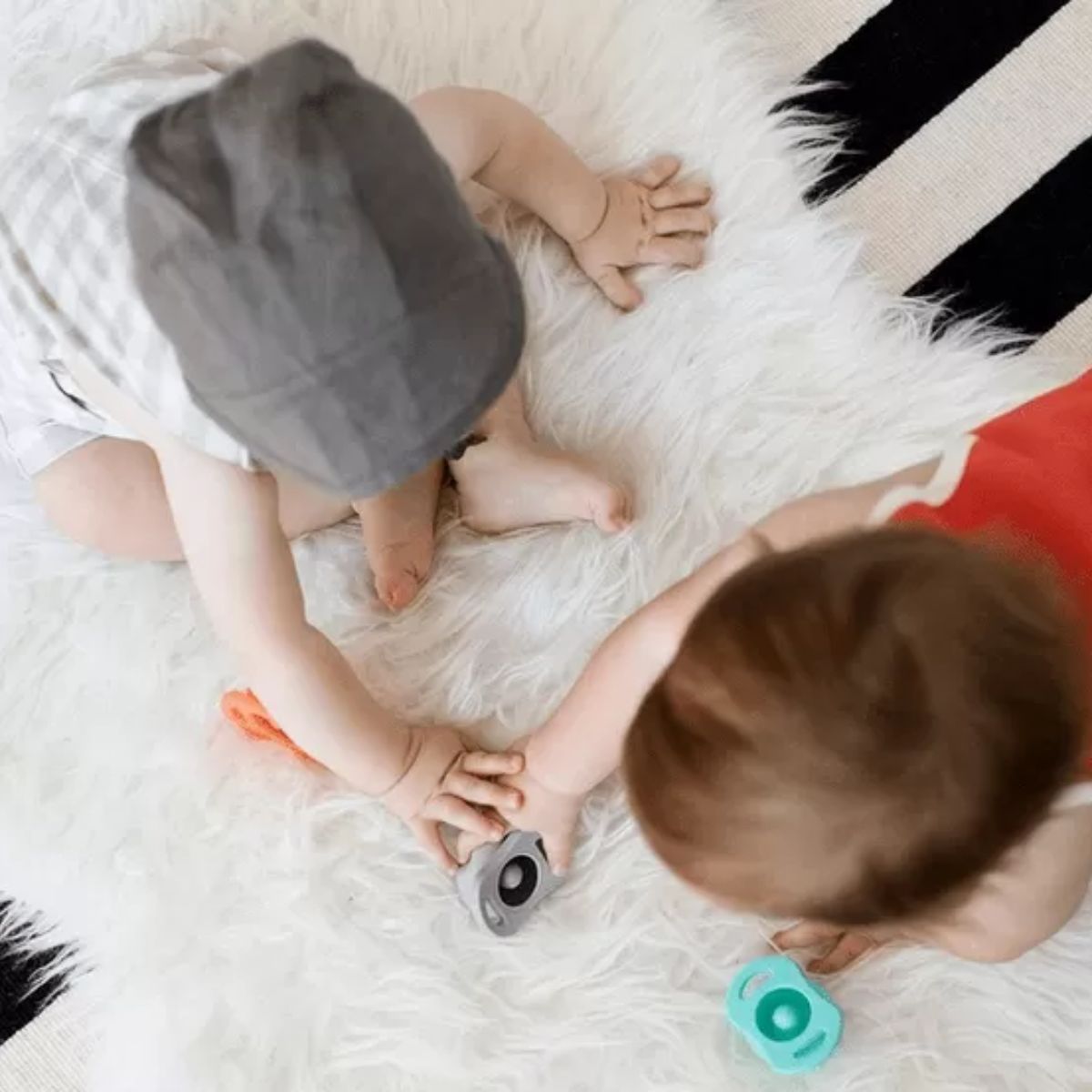 Doddle & Co. The Pop Pacifier - Oh Happy Grey on Luna Baby Store Miami