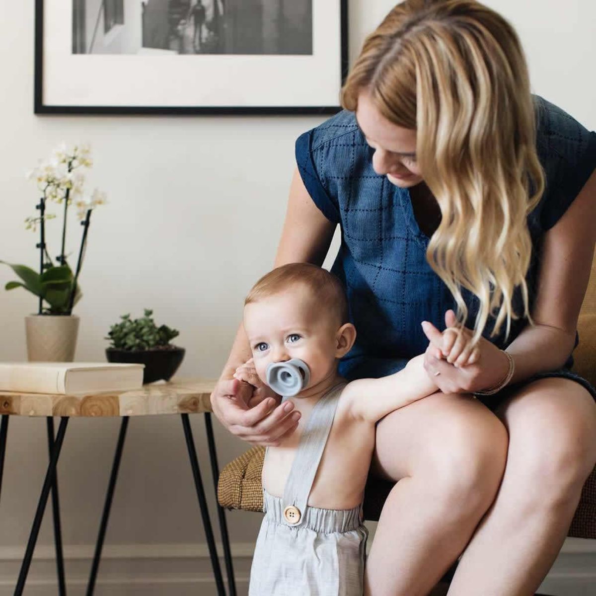 Doddle & Co. The Pop Pacifier - Oh Happy Grey on Luna Baby Store Miami