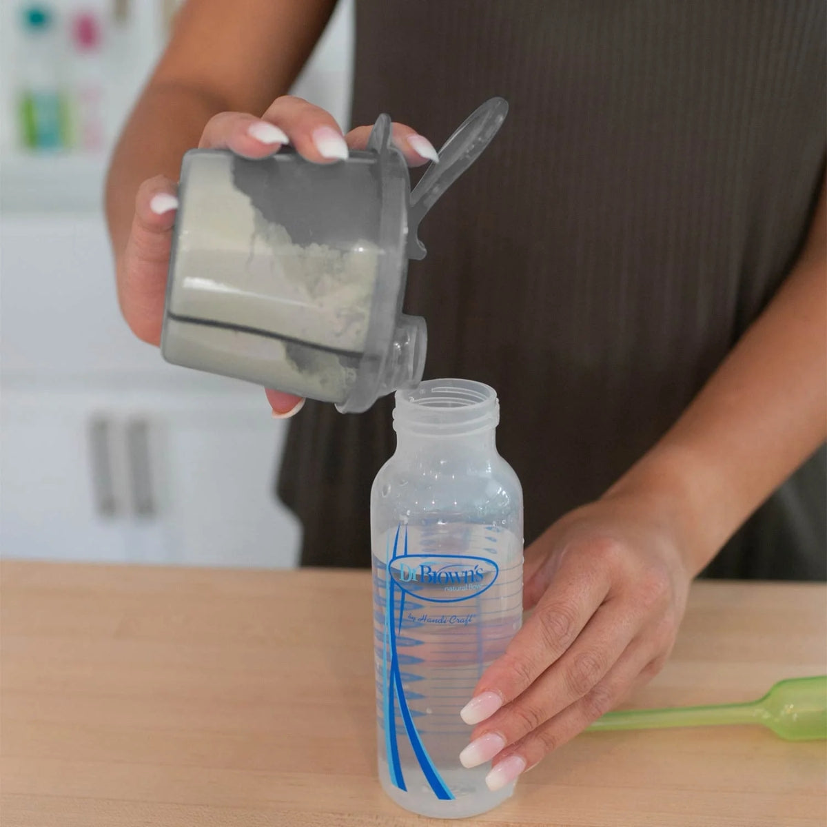 Dr. Brown’s Baby Formula Dispenser Gray on Luna Baby Store Miami