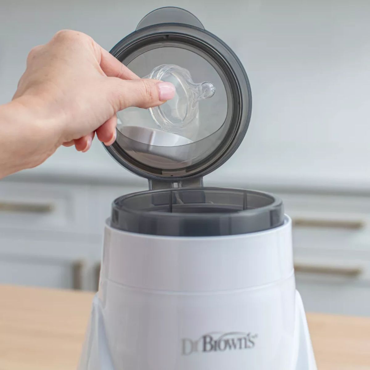 Aquecedor e esterilizador de mamadeiras Dr. Brown's Deluxe - Branco on Luna Baby Store Miami