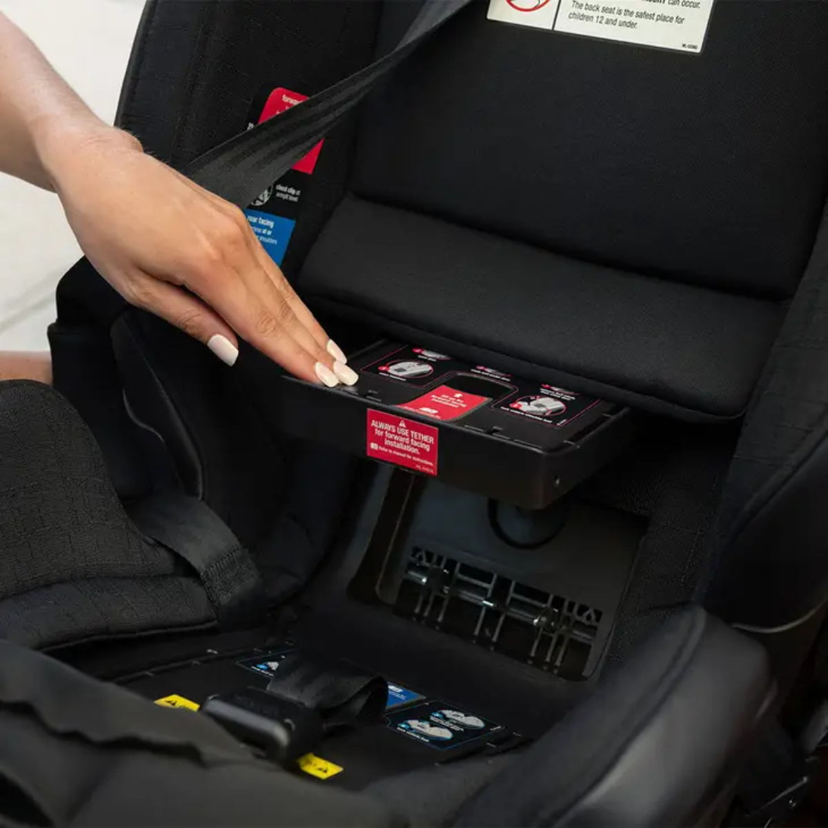 Cadeirinha de bebê Nuna EXEC Next Tudo-Em-Um - Caviar