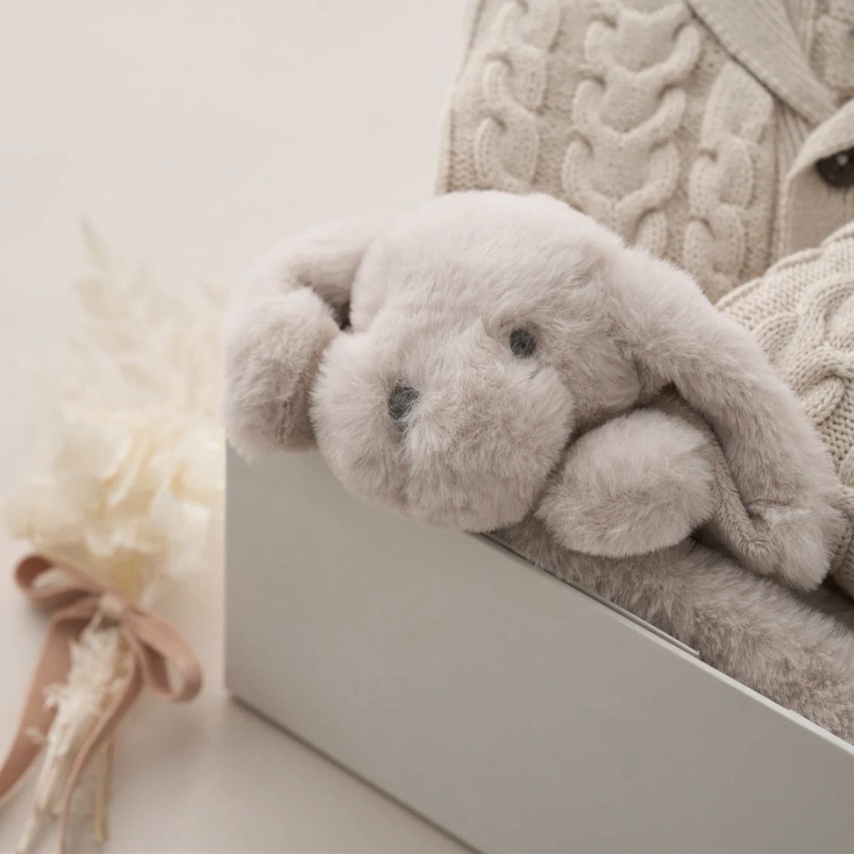 Cobertor de segurança para bebê filhote de cachorro marrom on Luna Baby Store Miami