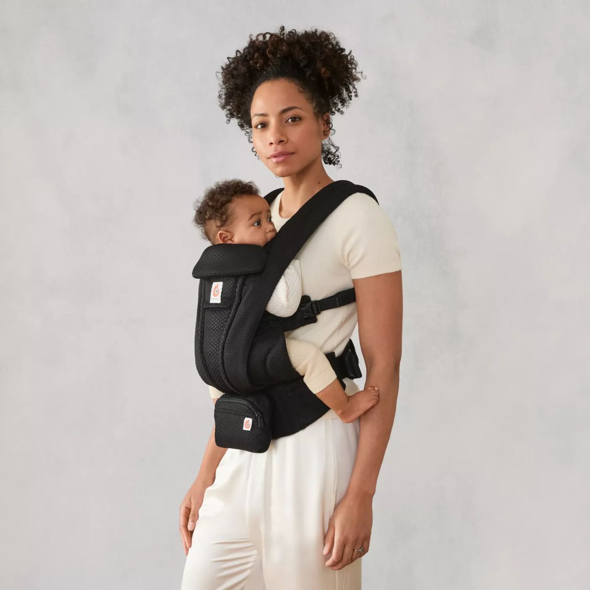 Ergobaby Omni Deluxe Newborn Baby Carrier 0-48M - Onyx Black