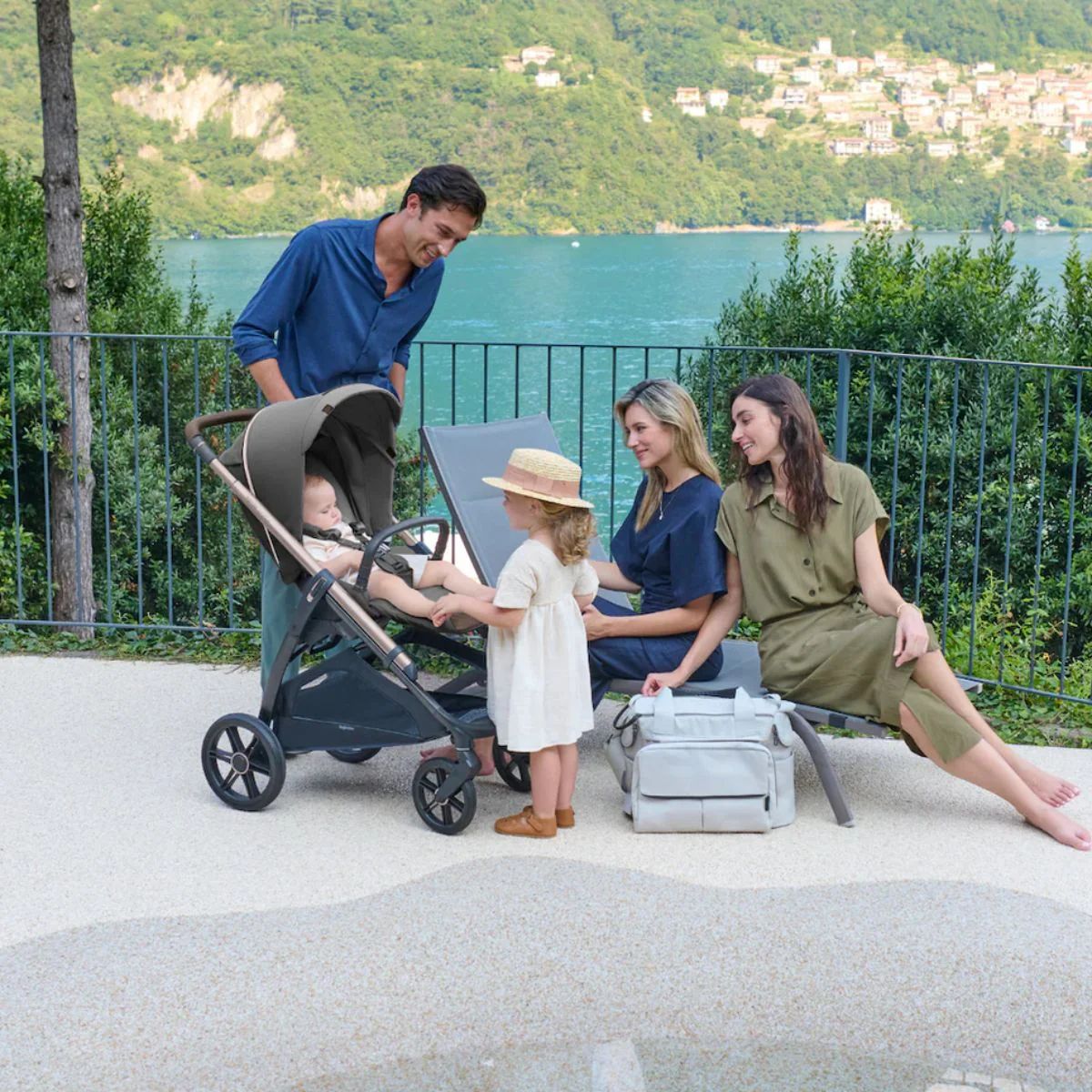Inglesina Aptica Stroller & Bassinet + Stand - Velvet Grey on Luna Baby Store Miami