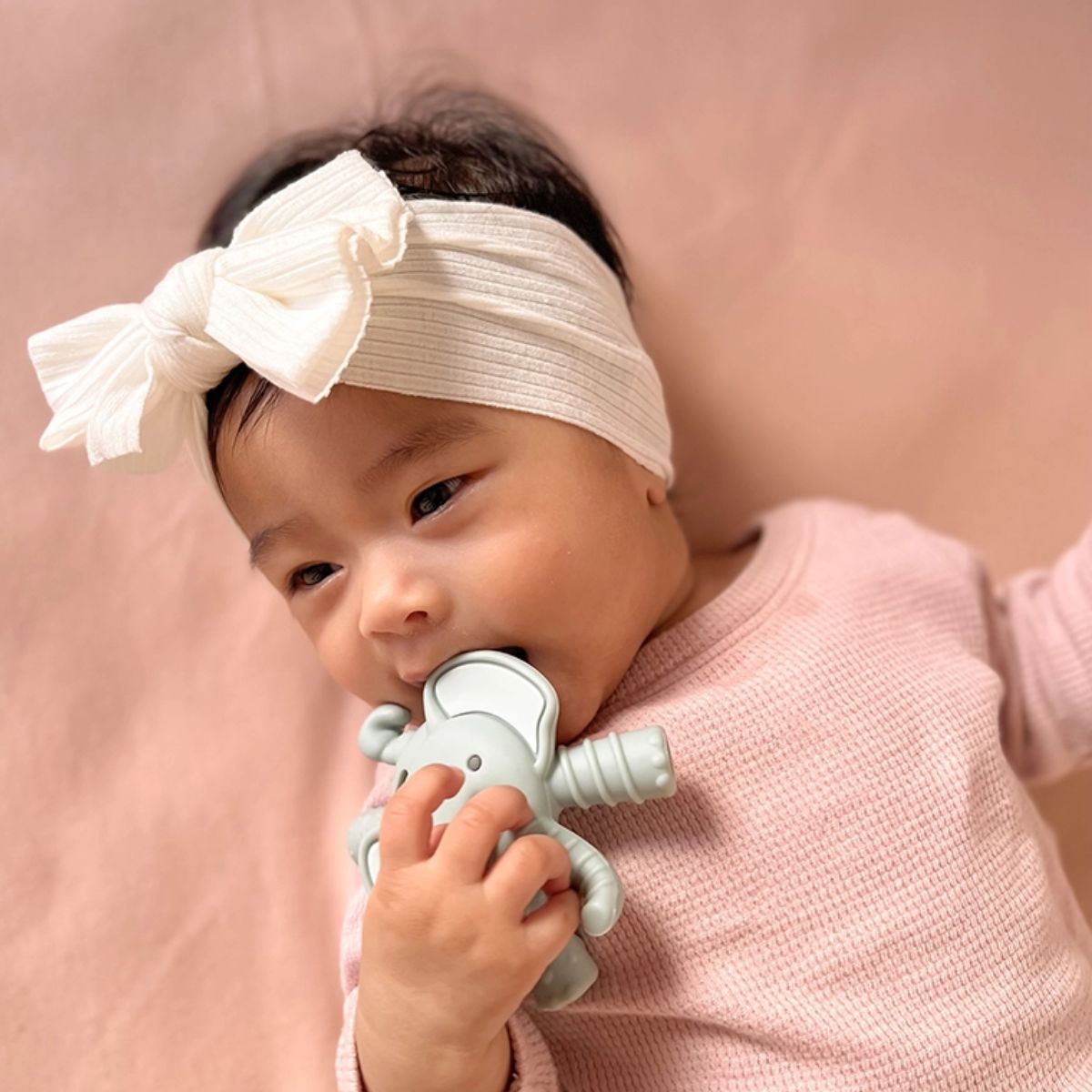 Mordedor Itzy Ritzy Molar Teether Elefante Emmerson