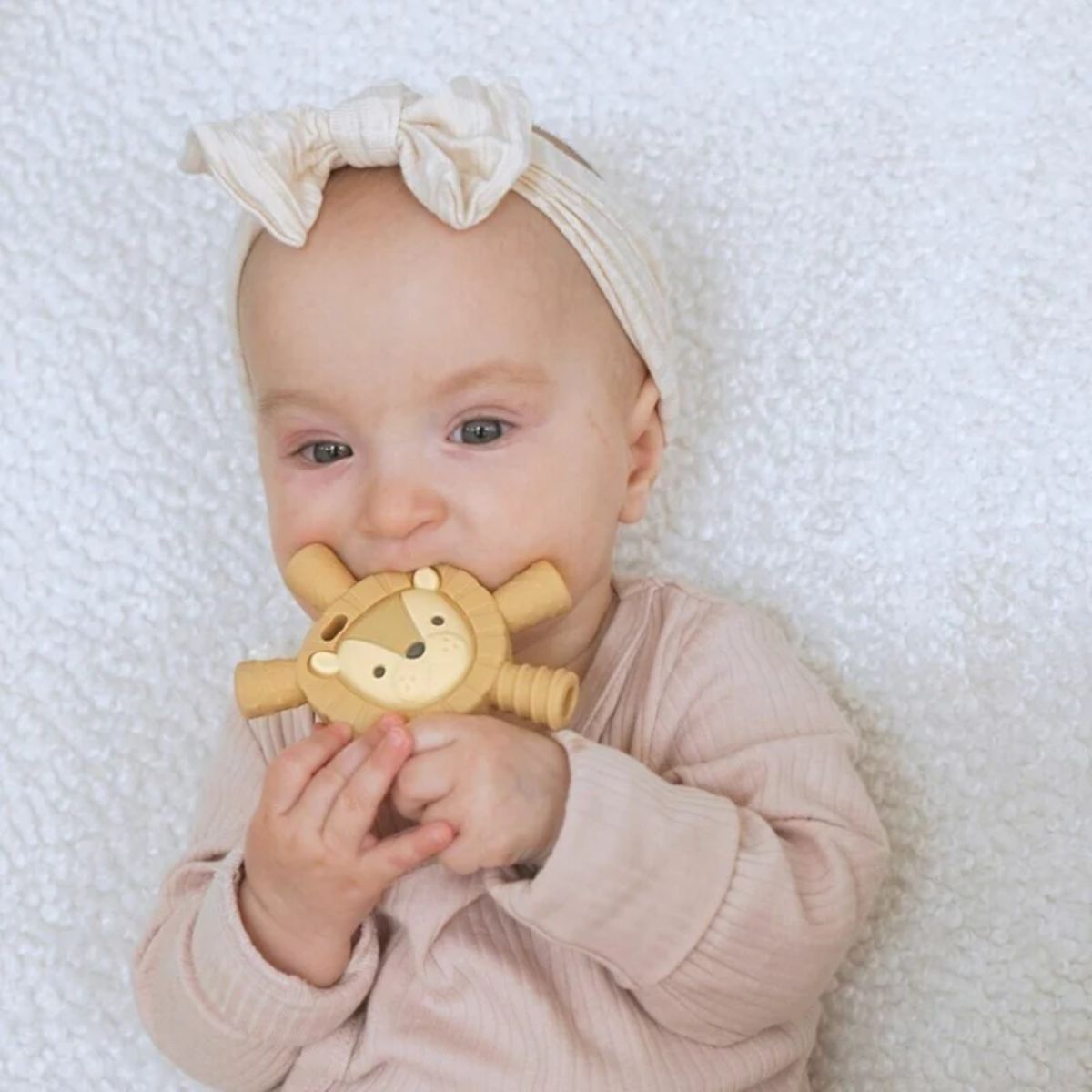 Mordedor Itzy Ritzy Molar Teether Leão