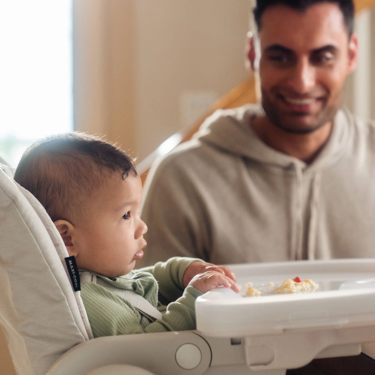 Maxi-Cosi Minla 6-In-1 High Chair - Classic Truffle on Luna Baby Store Miami