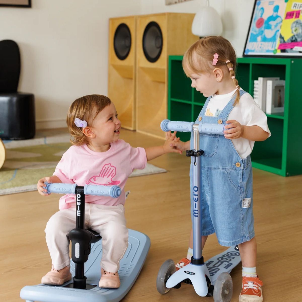 Patinete Infantil Micro Kickboard Mini Rock & Go LED 6 em 1 com Balanço Ocean Slate