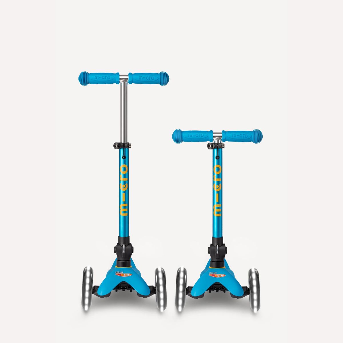 Patinete Infantil Micro Mini Foldable LED Ocean Blue

 on Luna Baby Store Miami