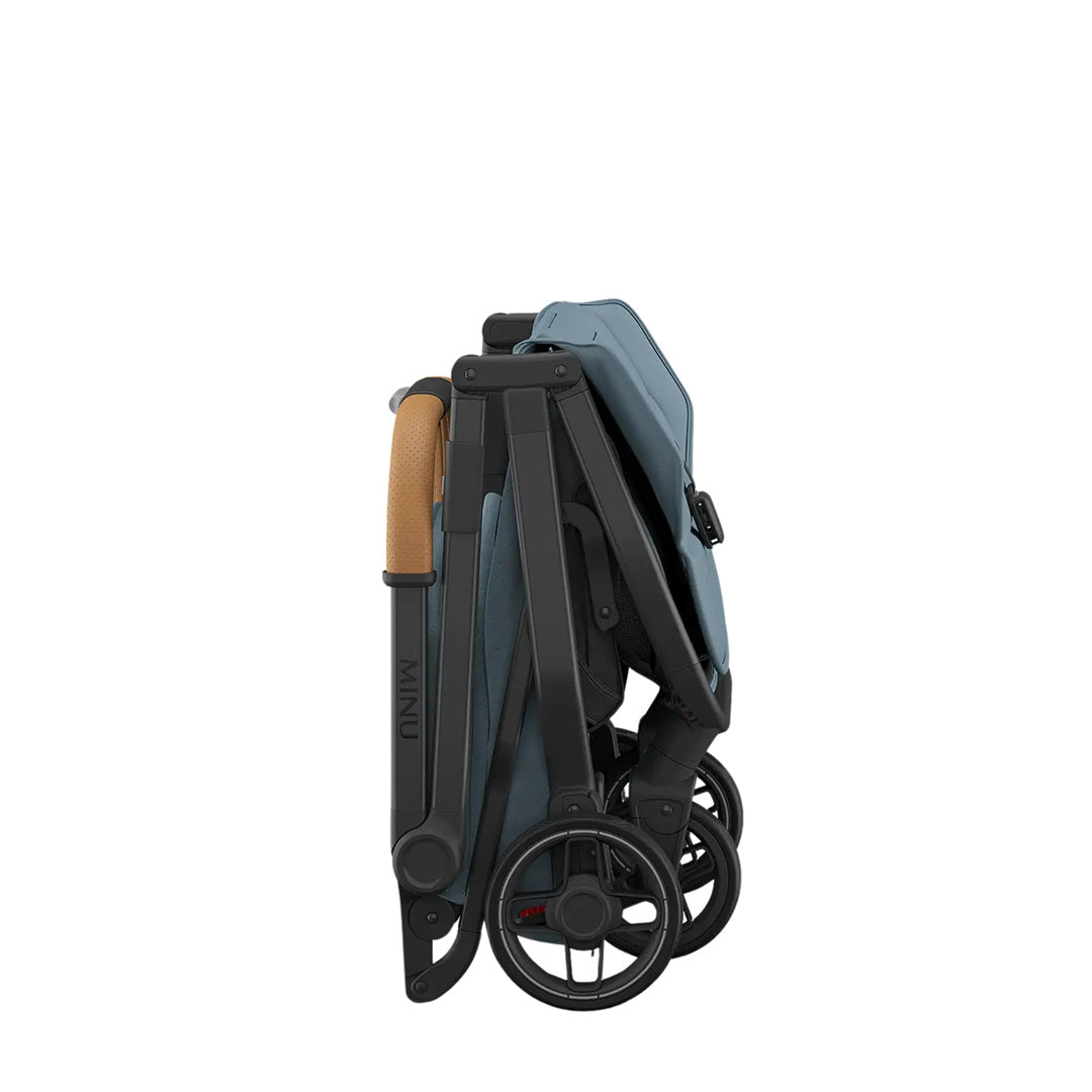 Carrinho Compacto UPPAbaby Minu V3 - Dillan (Azul Pedra / Quadro de Carbono / Couro Areia)