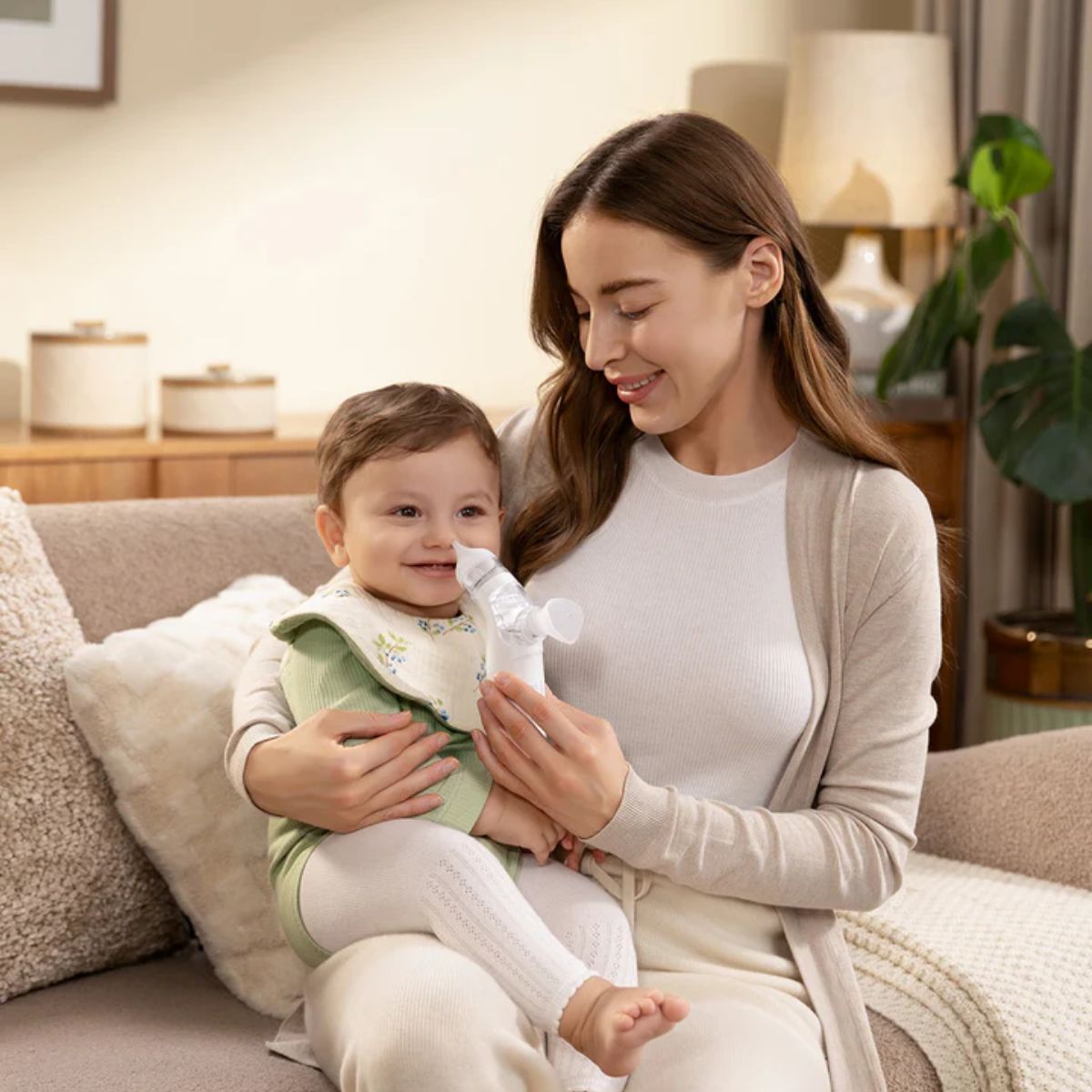 Aspirador Nasal Elétrico Momcozy BreezyClear 2 em 1 on Luna Baby Store Miami