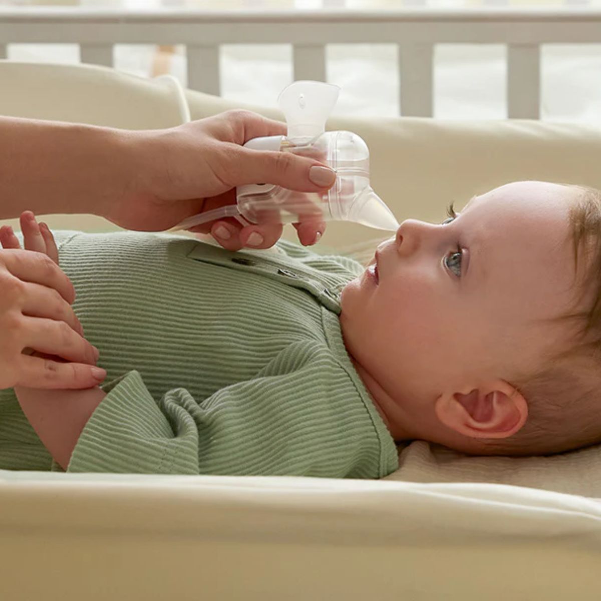 Aspirador Nasal Elétrico Momcozy BreezyClear Pró 2 em 1 on Luna Baby Store Miami