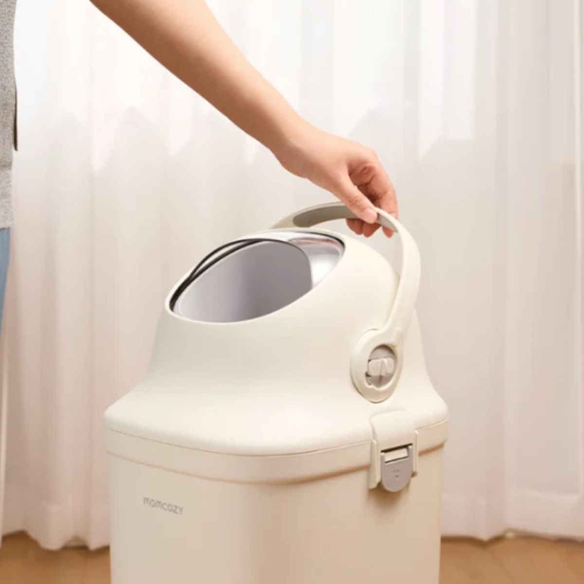 Lixeira Para Fraldas Momcozy Triple-Seal