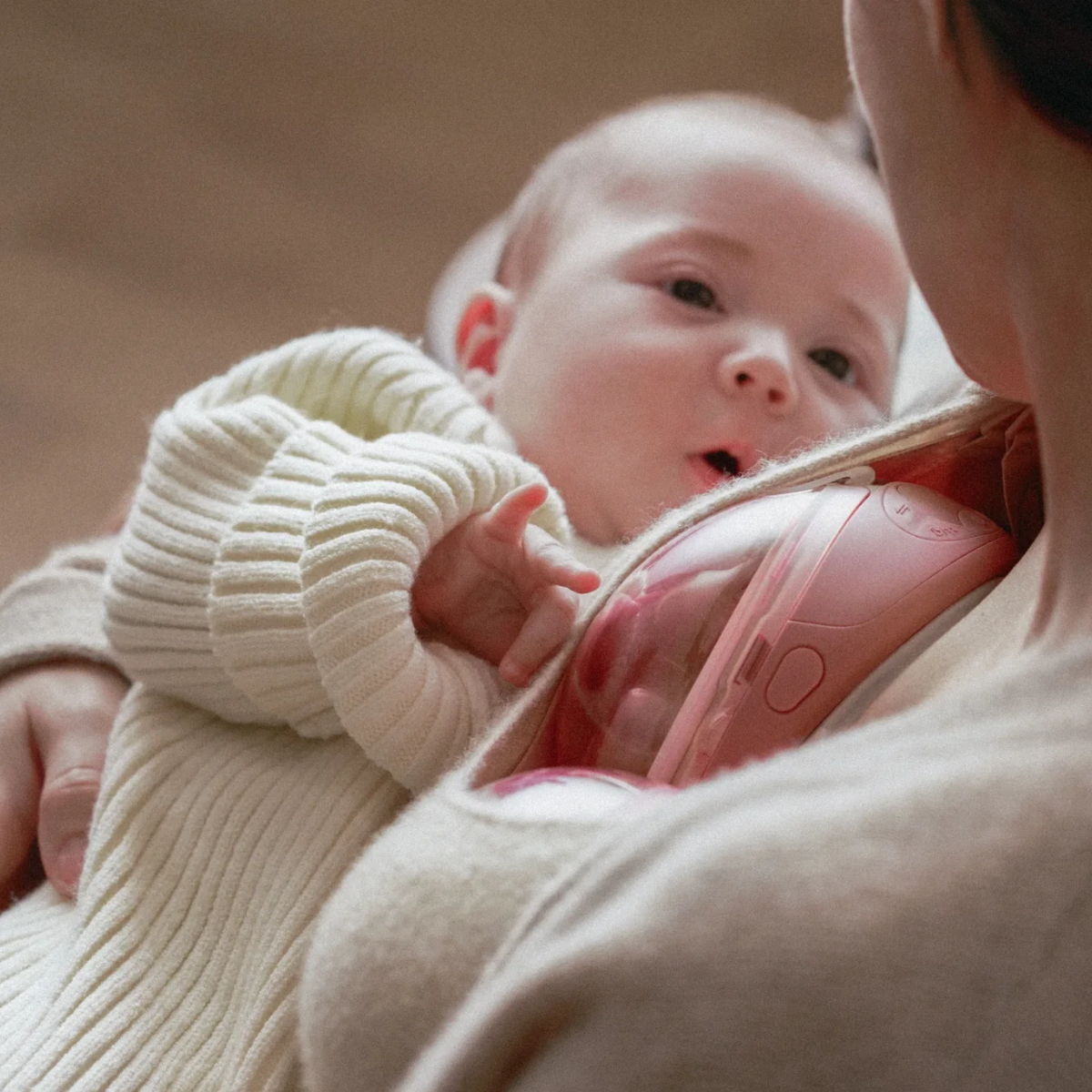 Momcozy Wellness 1 Warm-Massage Wearable Breast Pump on Luna Baby Store Miami