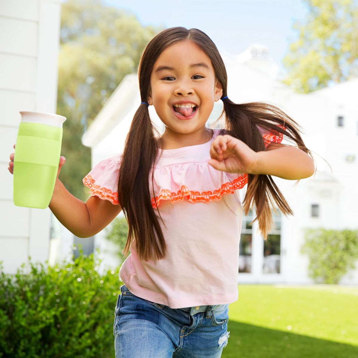 Copo De Treinamento Munchkin Miracle 360° Verde 18M+ 414ML on Luna Baby Store Miami