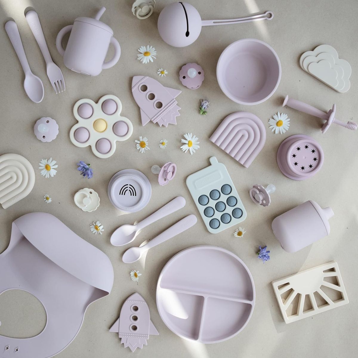 Mushie Baby Sippy Cup - Soft Lilac on Luna Baby Store Miami