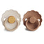 Kit de Chupetas Frigg Daisy Mushie Chamomile e Peach Bronze - 6-18M on Luna Baby Store Miami