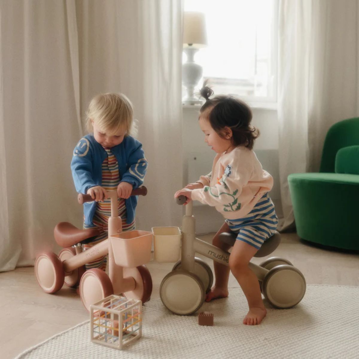 Mini Bike Infantil Mushie Sage on Luna Baby Store Miami