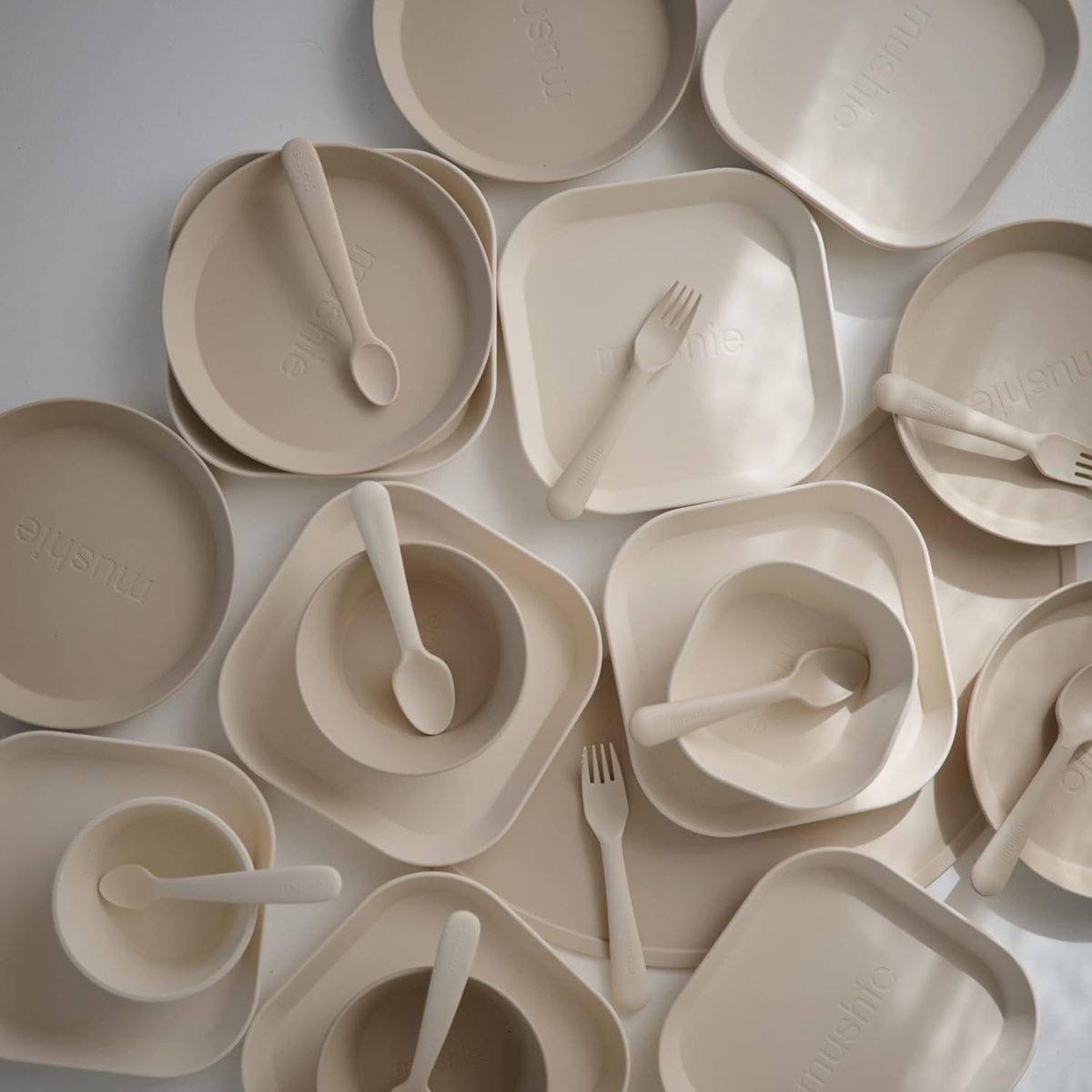 Mushie Round Dinnerware Bowl Set of 2 - Vanilla