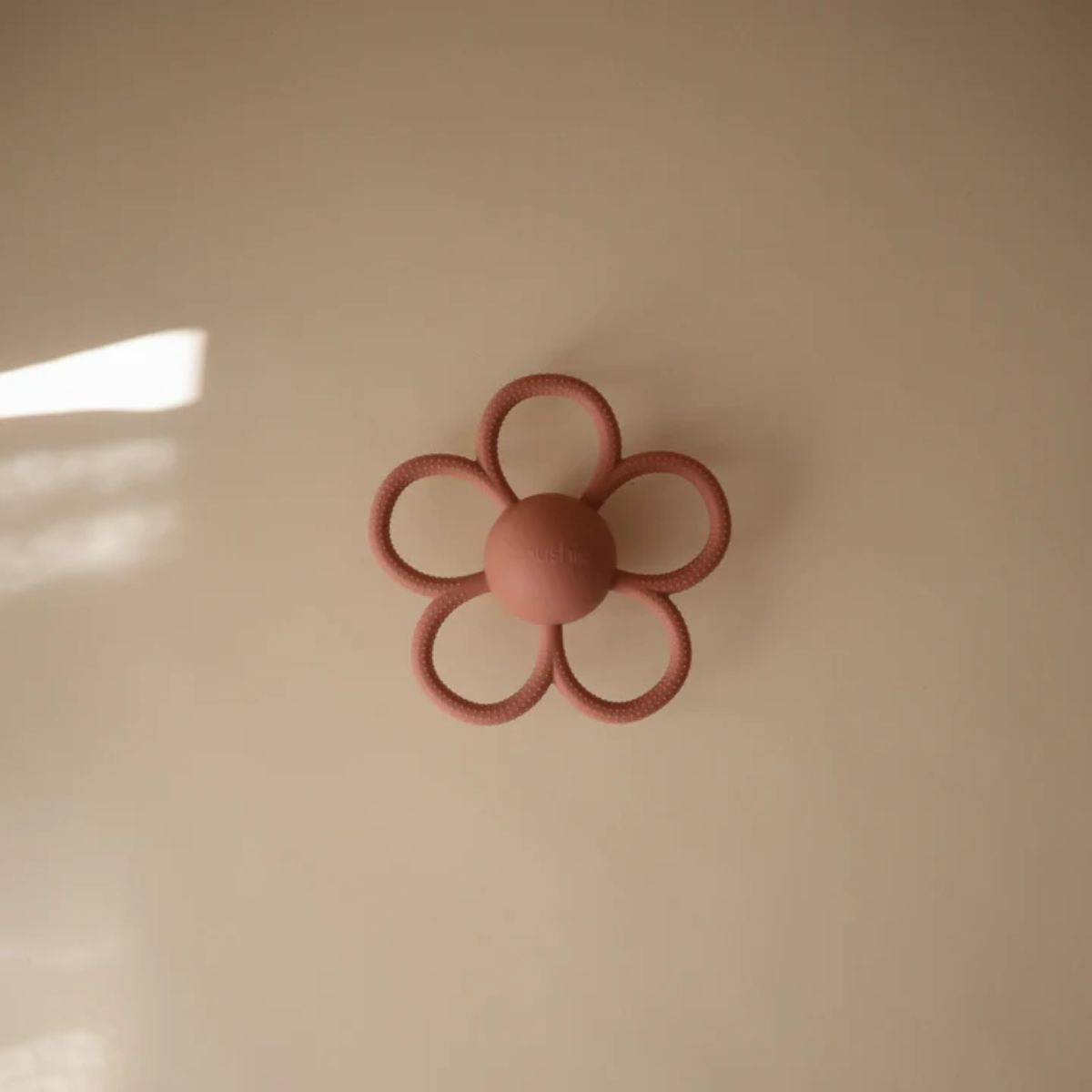 Mushie Silicone Daisy Rattle Teether - Dusty Rose